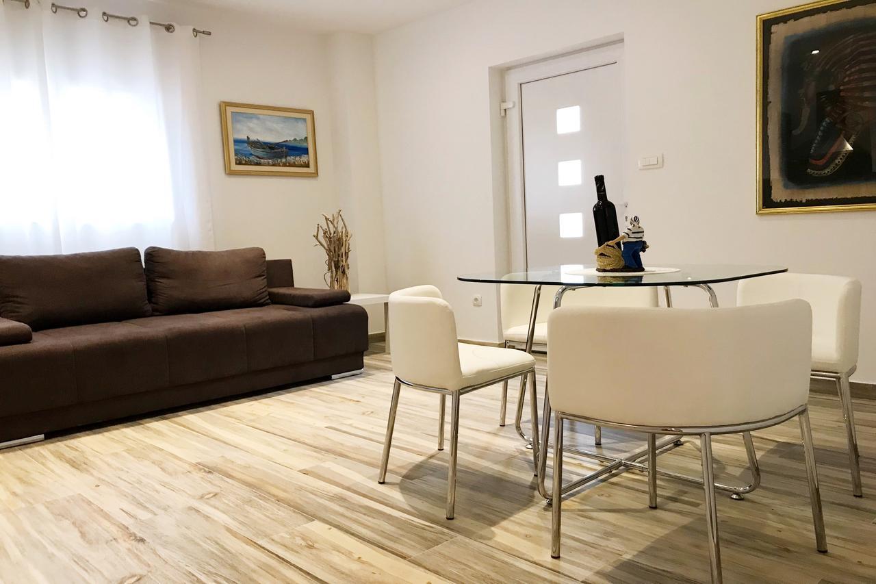 Apartments Villa Stivan โซลิน ภายนอก รูปภาพ