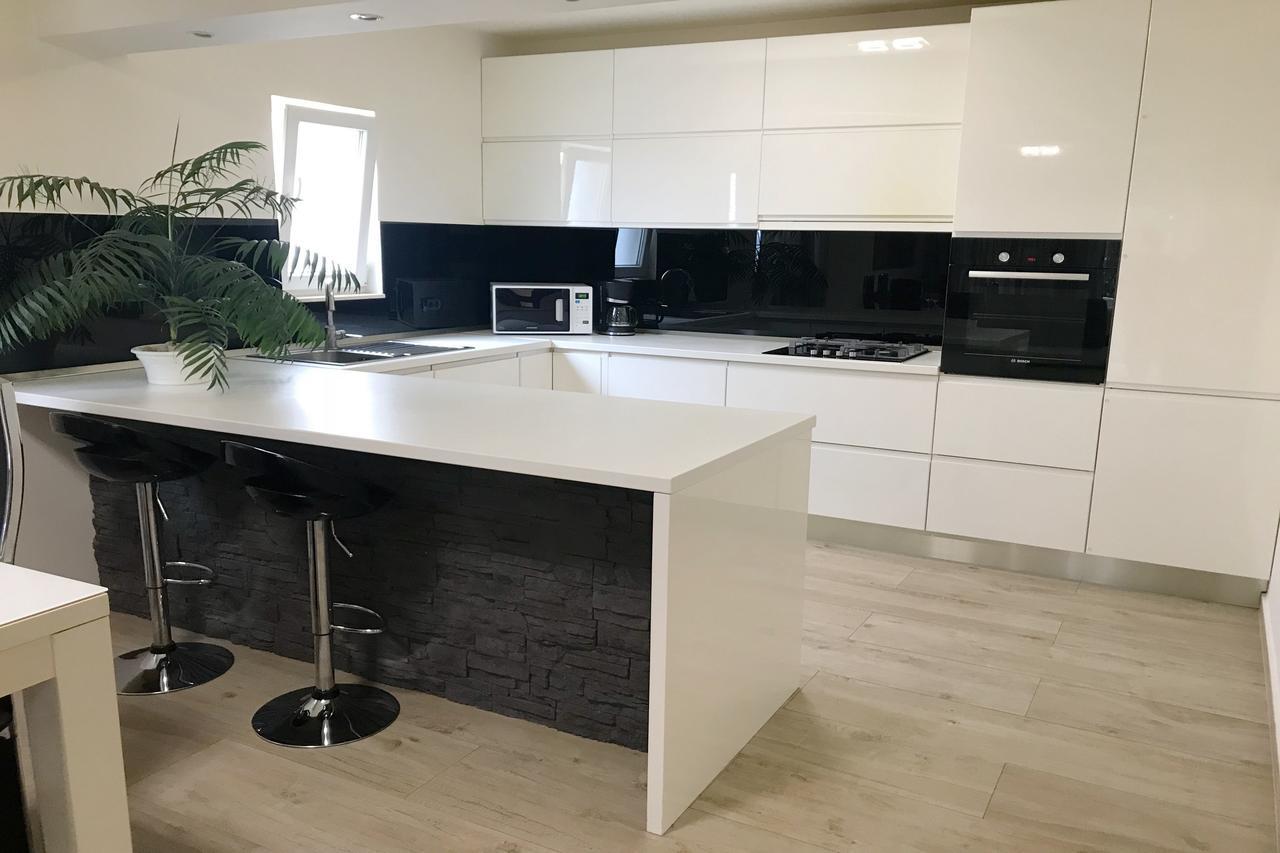 Apartments Villa Stivan โซลิน ภายนอก รูปภาพ